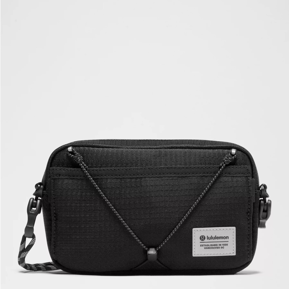 lululemon cippable nano pouch *paracord